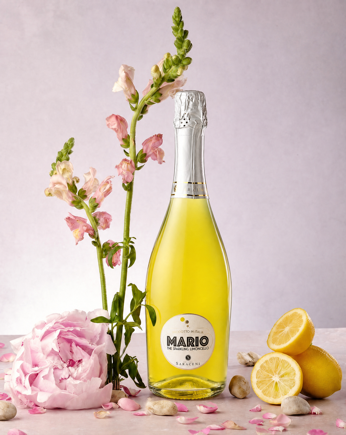 Mario Lemoncello Spritz — bright yellow sparkling sweet limoncello wine, 750ml, Saraceni Wines (tasting notes visual)